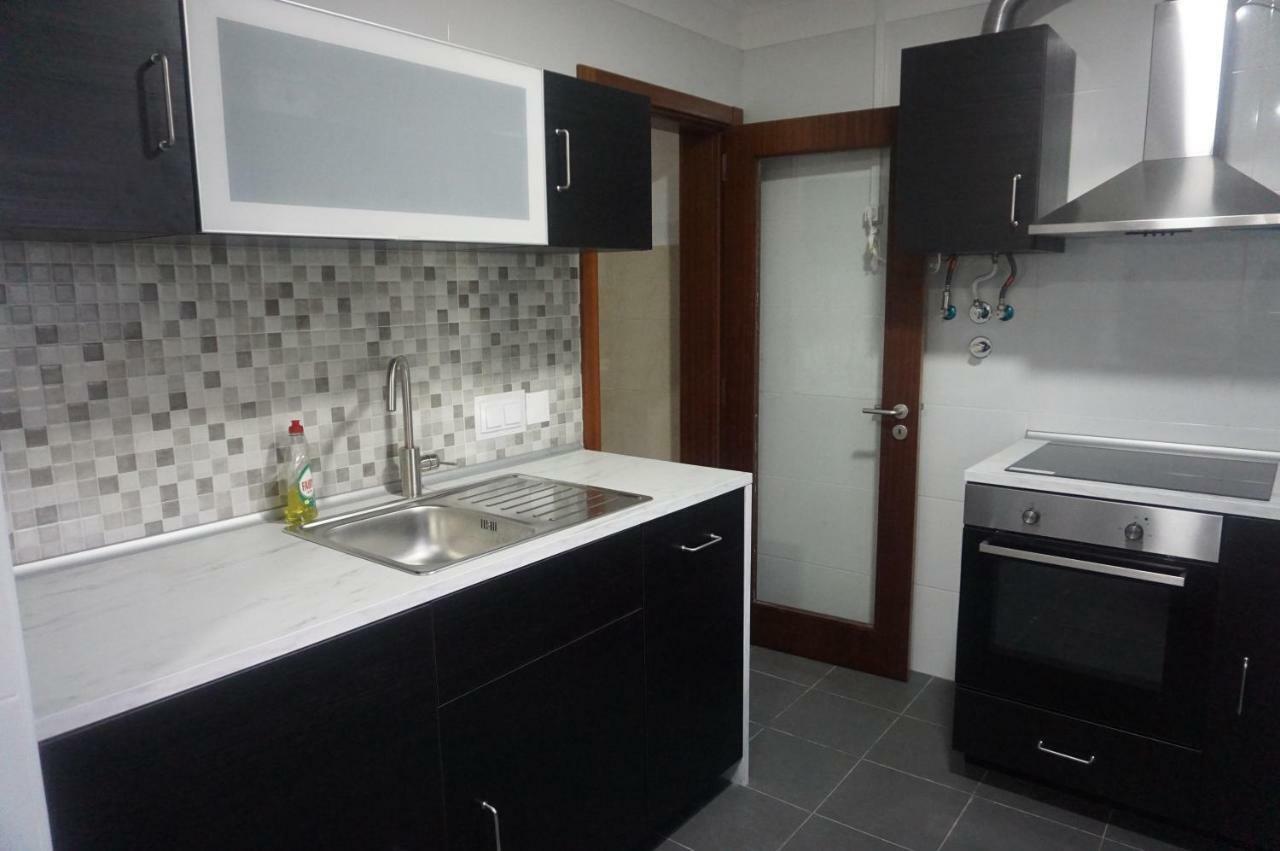 Room In Queluz 11 Minutes From Lisbon Esterno foto