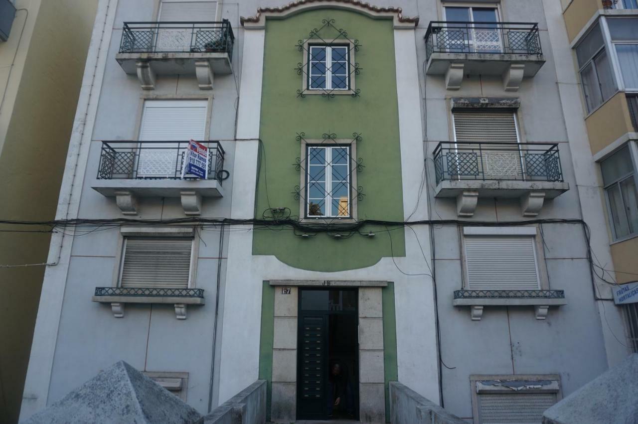 Room In Queluz 11 Minutes From Lisbon Esterno foto